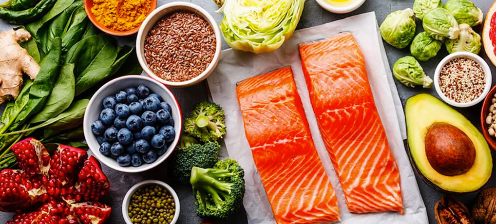 You are currently viewing 10 Nutrient-Rich Foods to Boost Your Wellness